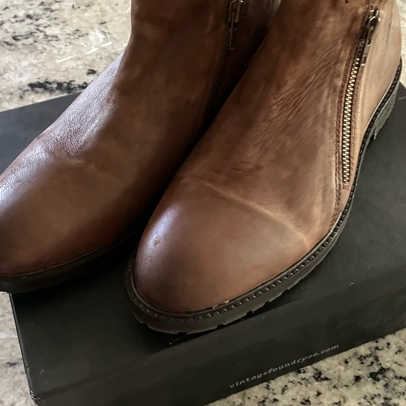 Vintage Foundry 10.5 Calvin  Brown Leather Boots - Picture 1 of 7
